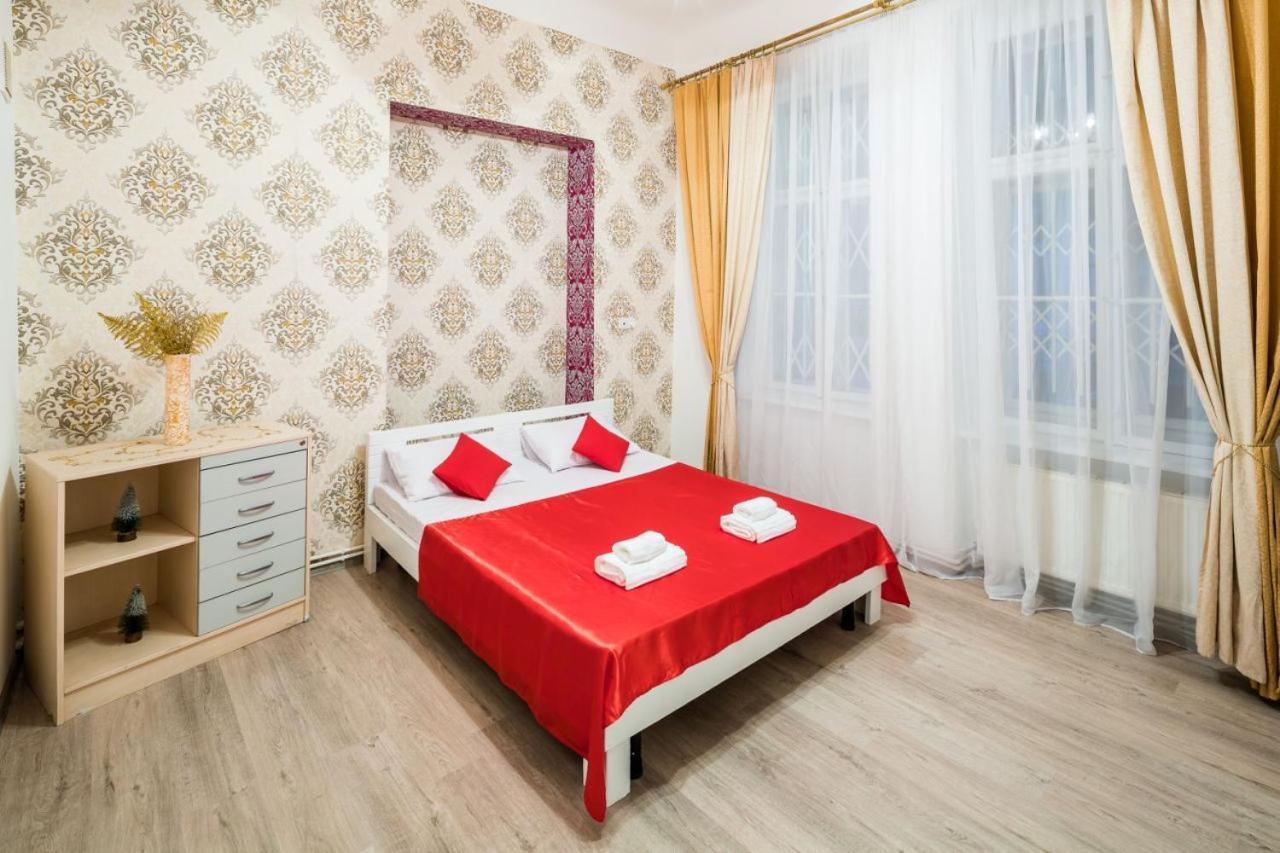 Apartament Of Center Lviv Apartment Bagian luar foto
